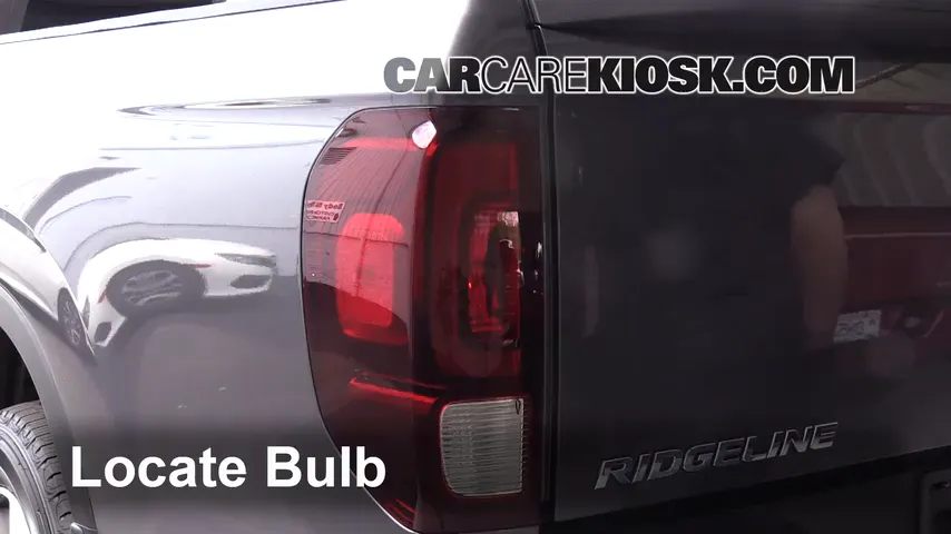 2017 Honda Ridgeline RTL 3.5L V6 Luces Luz de reversa (reemplazar foco)
